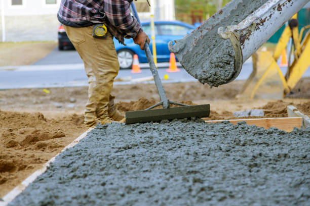 Best Concrete Driveway Installation  in Smackover, AR